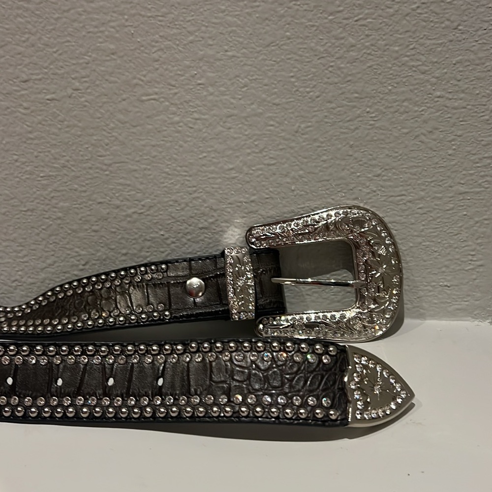 Nocona Women's Western Belt, dark brown with white / clear Rhinestones Sz Large